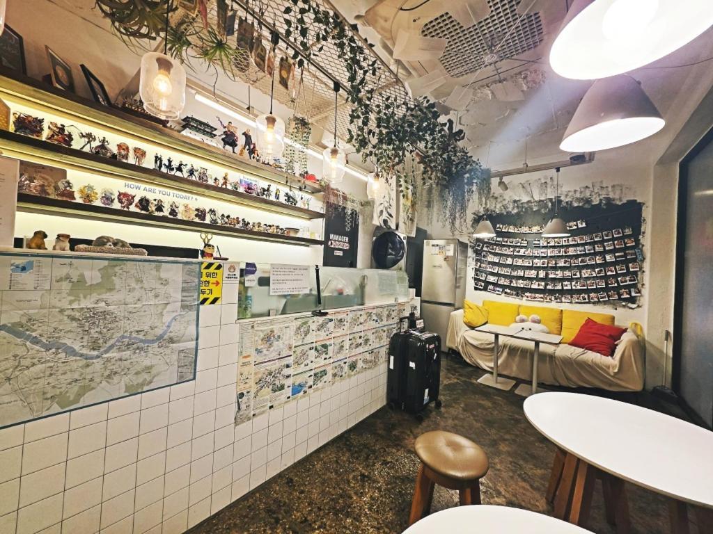 Seoul Cube Itaewon Hostel Exterior photo