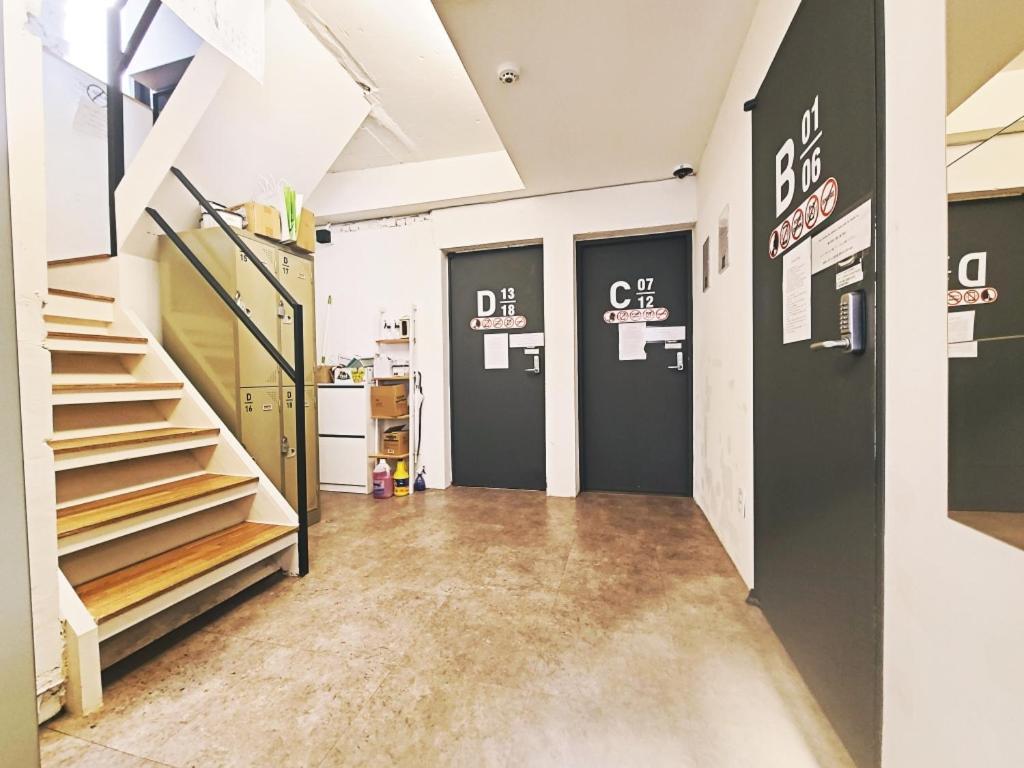 Seoul Cube Itaewon Hostel Exterior photo